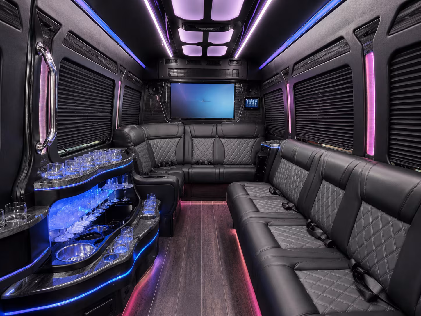 bus rentals for bands and performers traveling through the high desert