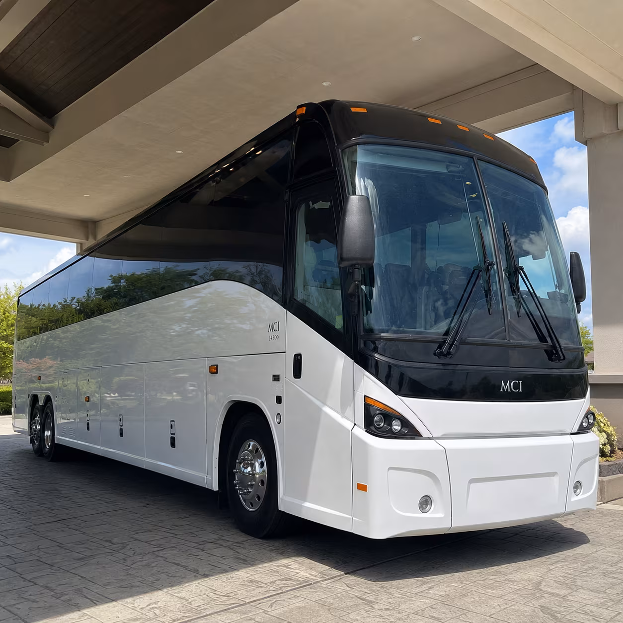 san bernardino international airport sbd shuttle buses